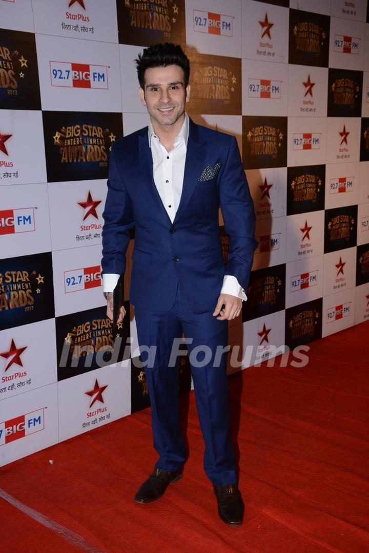 Girish Kumar was at the 4th BIG Star Entertainment Awards