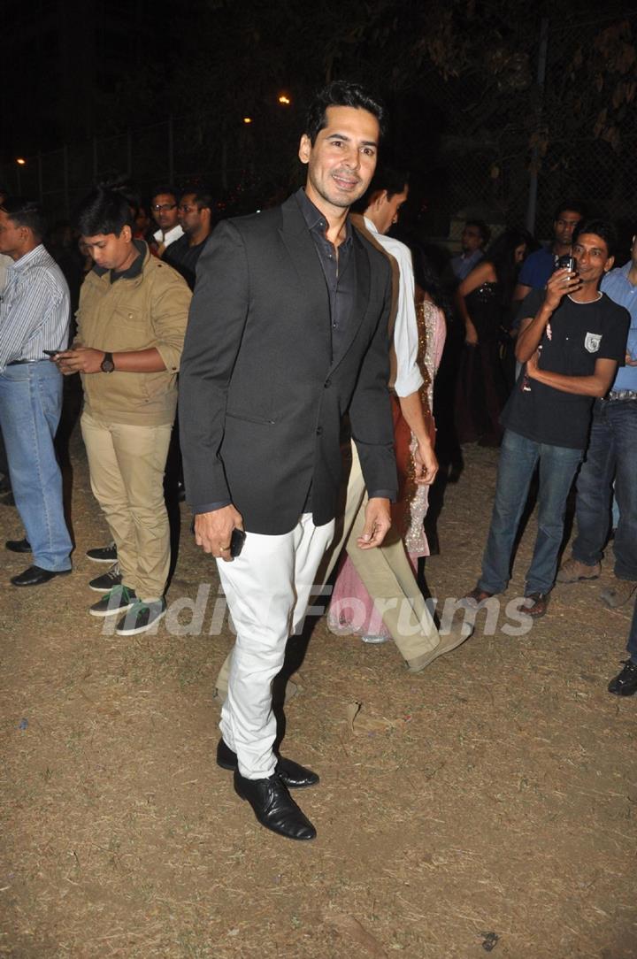 Dino Morea was at the midnight mass for Christmas