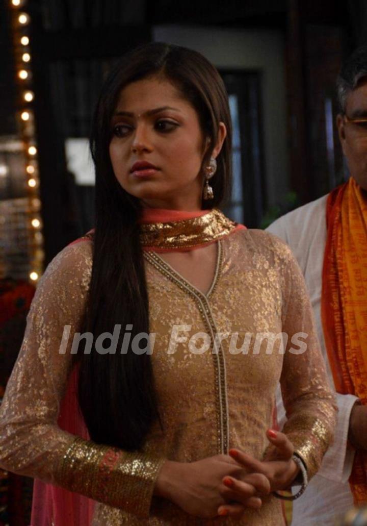 Drashti Dhami