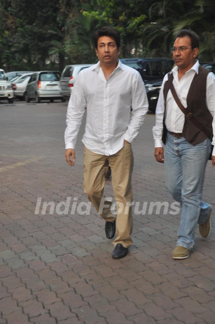 Shekhar Suman was seen at Farooq Shaikh's Condolence Meeting