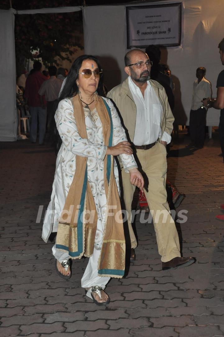 Ila Arun was at Farooq Shaikh's Condolence Meeting