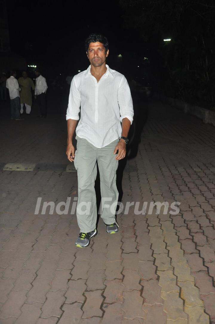 Farhan Akhtar was seen at Farooq Shaikh's Condolence Meeting