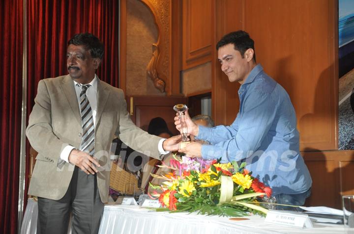 Aamir Khan at the road safety seminar