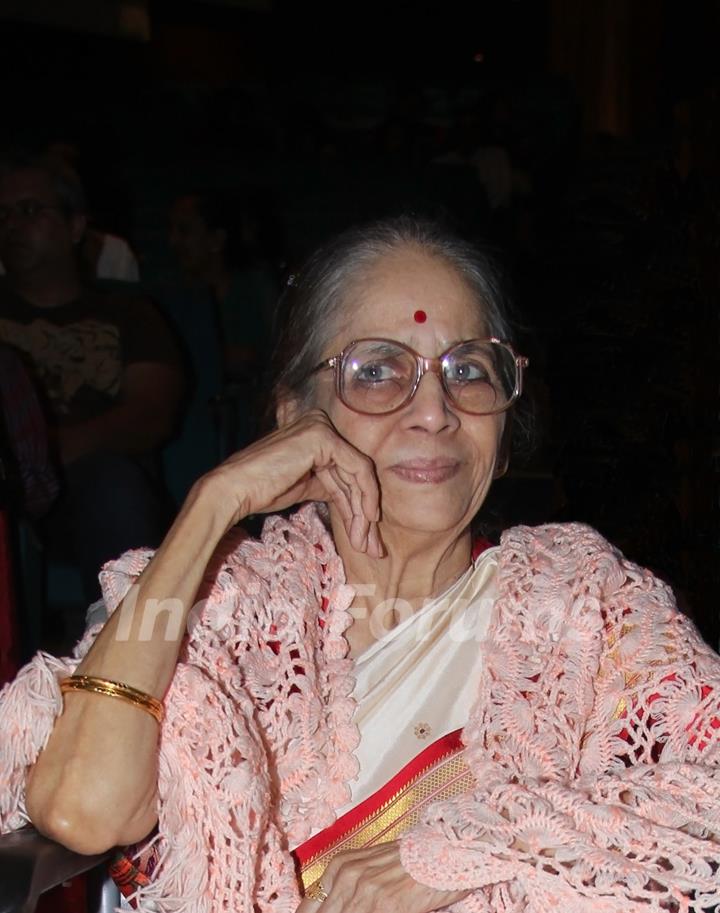 Asha Joglekar was at the 50th year of celebrations of Archana Nrityalaya