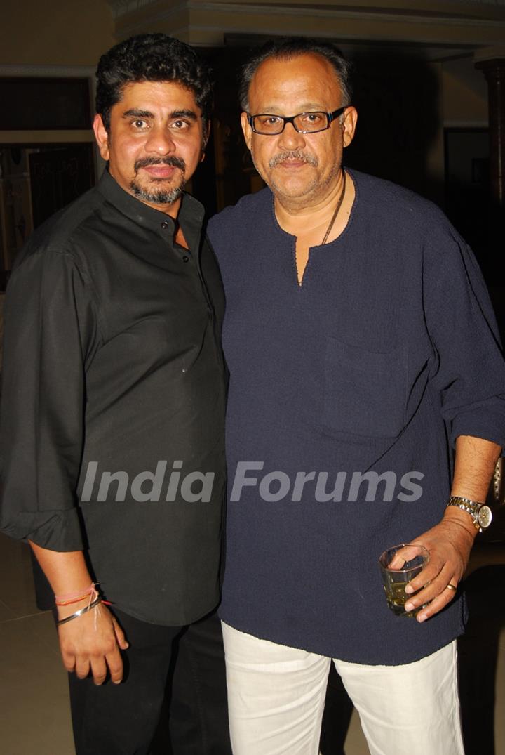 Rajan Shahi and Alok Nath at the get together for Aur Pyar Ho Gaya