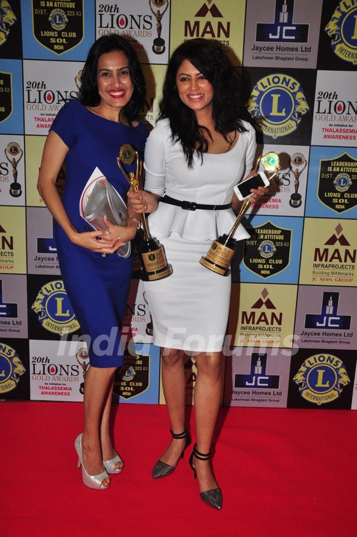 Kamya Punjab and Kavita Kaushik at the 20th Lions Gold Awards