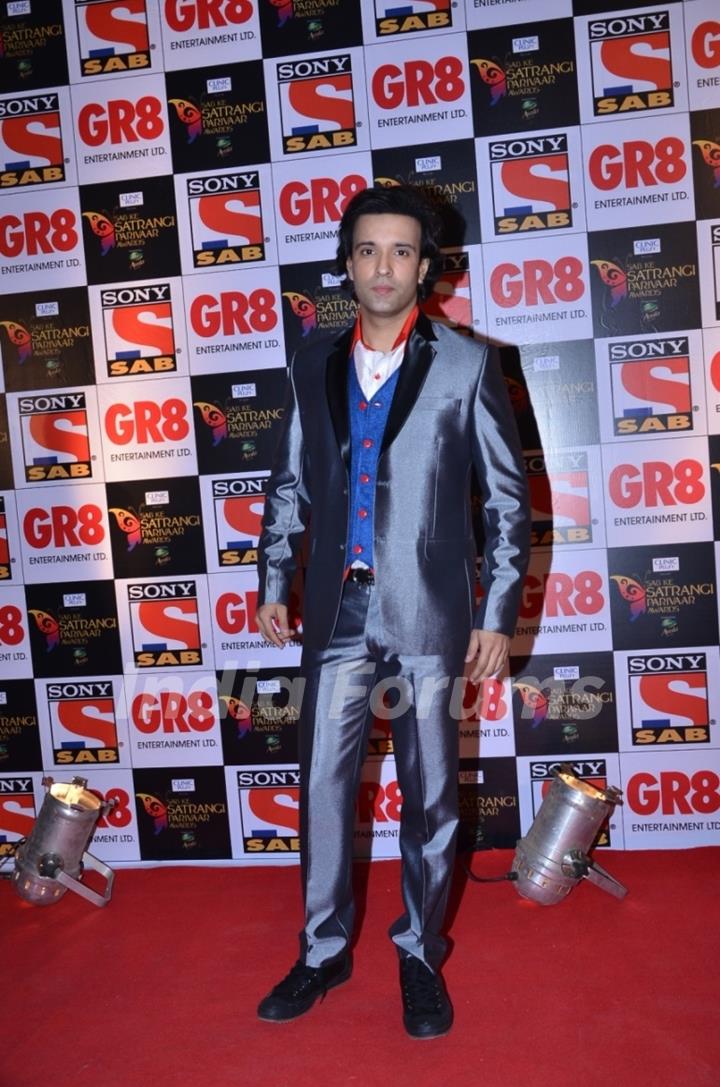 Aamir Ali at the SAB Ke Satrangi Parivaar Awards