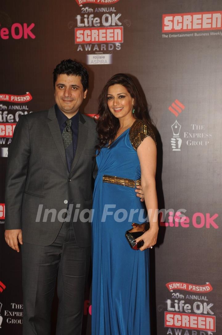 Goldie Behl and Sonali Bendre were seen at the 20th Annual Life OK Screen Awards