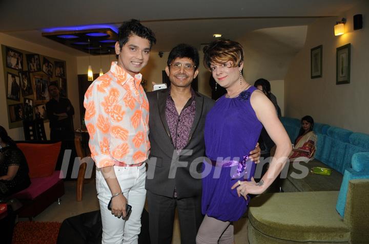 Vivek Mishraa and Bobby Darling were at Kamaal. R. Khan's Birthday Bash