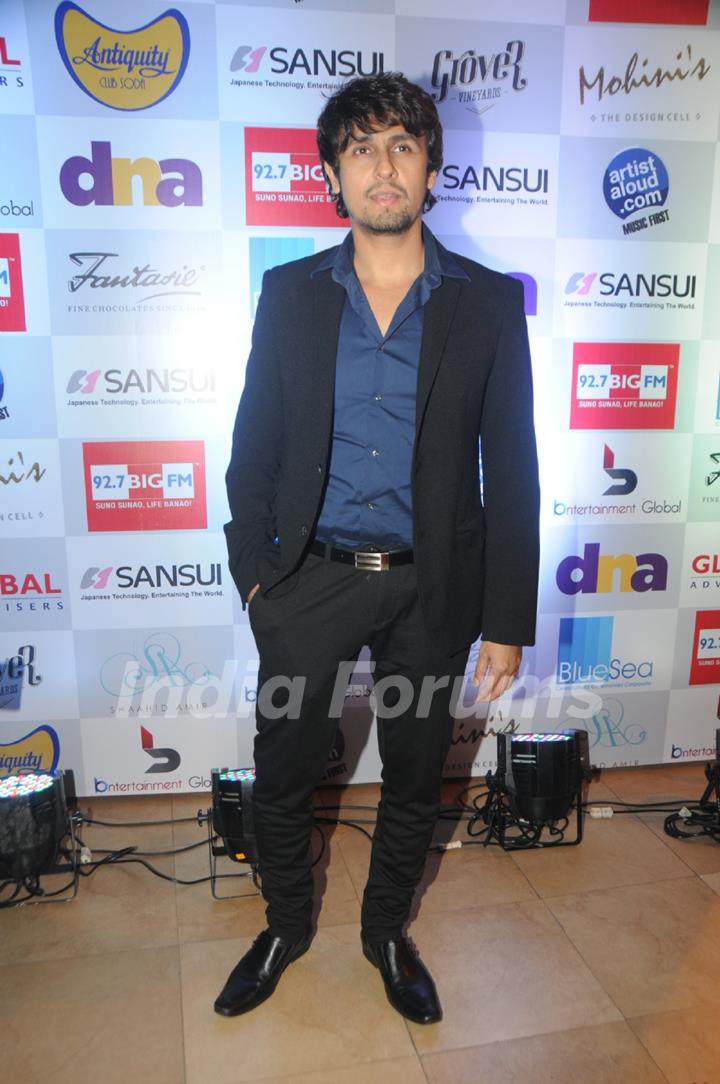 Sonu Nigam was at the Music Mania Event