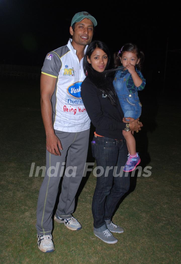 Indraneil Sengupta and Barkha Bisht were at the Celebrity Cricket League friendly match