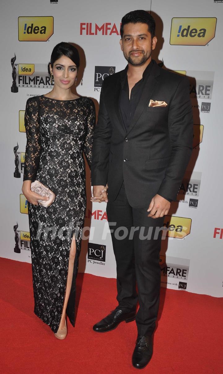 Aftab Shivdasani and his fiance were at the 59th Idea Filmfare Awards 2013