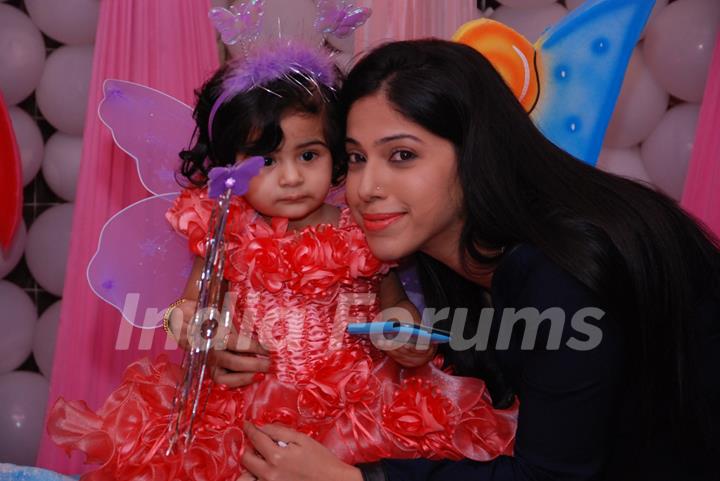 Samairra with Addite Shirwakar Malik at her birthday party