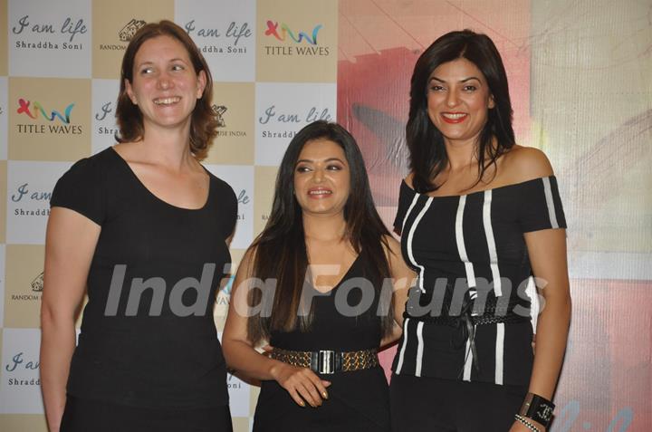 Sushmita Sen at the Reading and Launch of the Book 'I am Life'