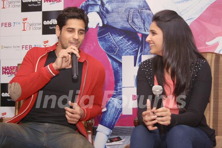 Sidharth and Parineeti addresses the Press Conference of 'Hasee Toh Phasee'