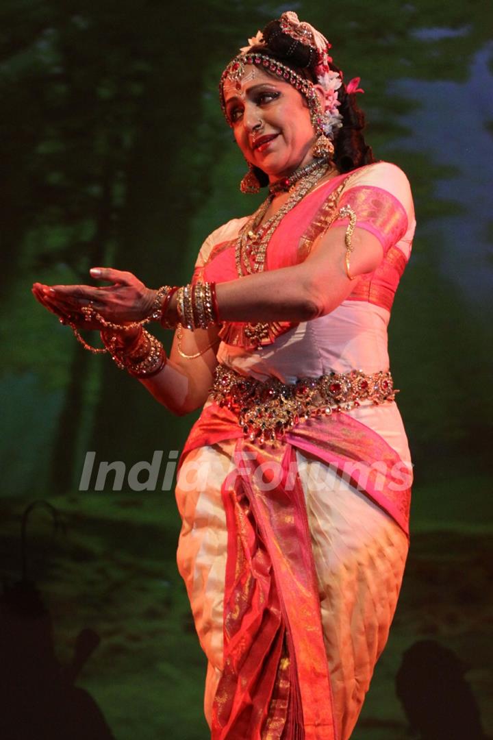 Hema Malini performs at New Delhi