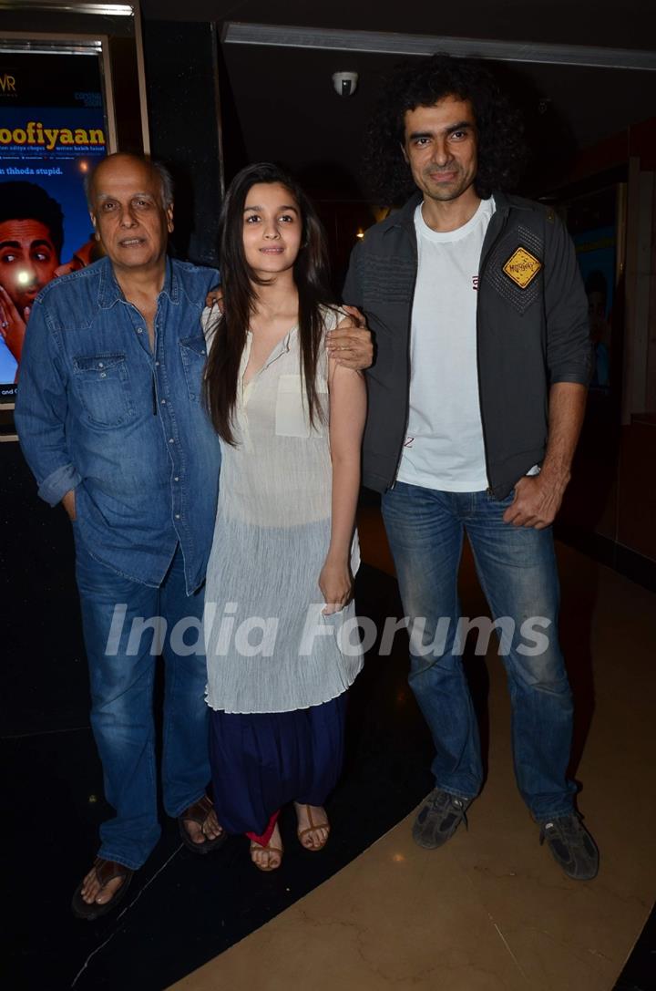 Mahesh Bhatt, Alia Bhatt and Imtiaz Ali at the screening of Highway