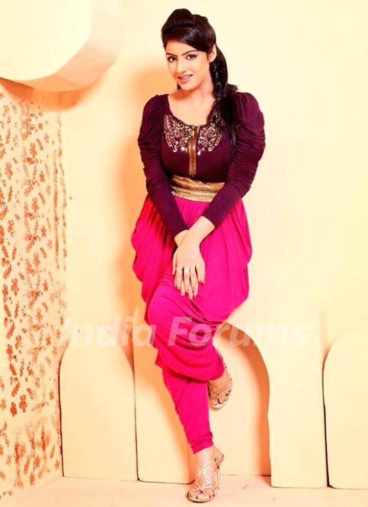 Deepika Singh Photoshoot Pic