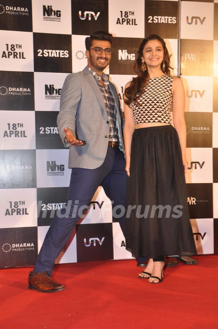 Arjun Kapoor and Alia Bhatt at the Trailer launch of 2 States