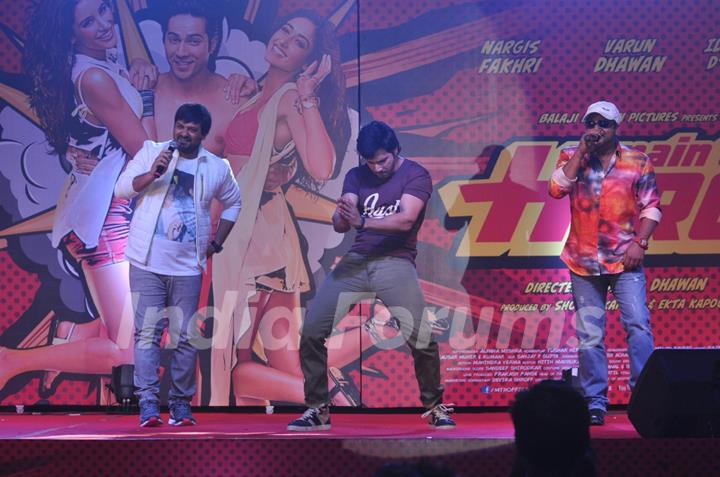 Varun Dhawan performs with Sajid-Wajid at the Music Launch of Main Tera Hero