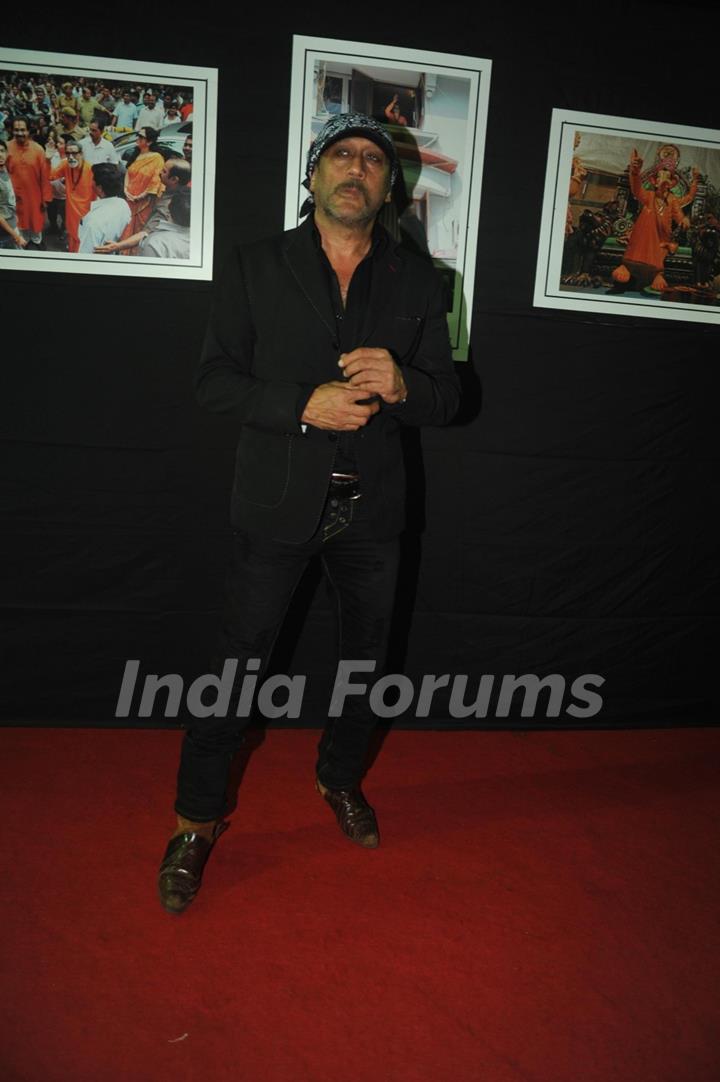 Jackie Shroff was seen at the Photo exhibition - Eka Vadlachi Kahani