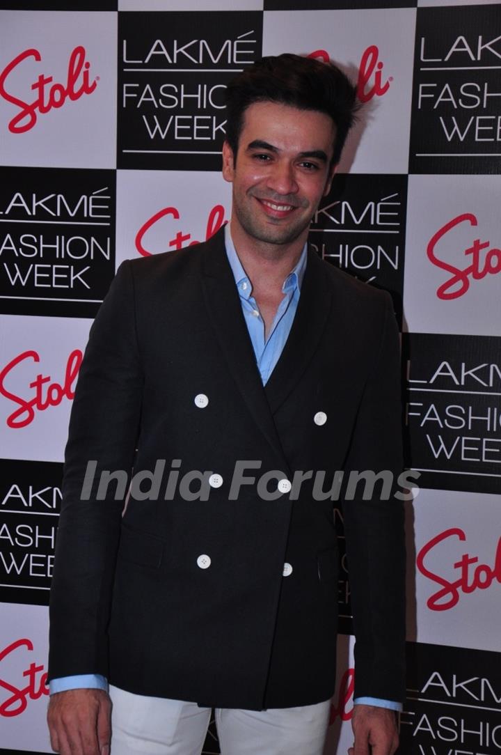 Punit Malhotra was seen at the Stoli Lounge at Lakme Fashion Week