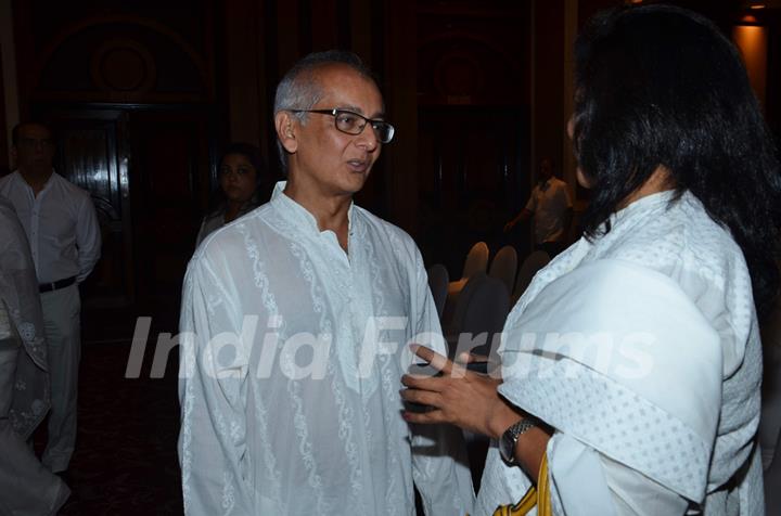 Jay Mehta at Sanjeev(Bobby) Chawla's Prayer Meet