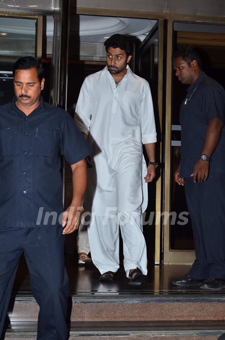 Abhishek Bachchan was at Sanjeev(Bobby) Chawla's Prayer Meet