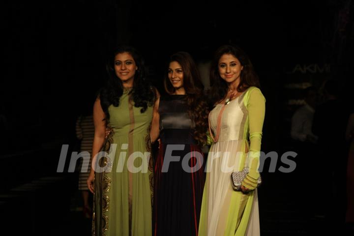 Urmila, Kajol and Tanisha at Lakme Fashion Week Summer Resort