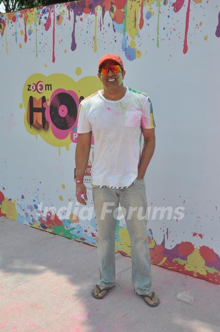 Vindoo Dara Singh was seen at the Zoom Holi Party