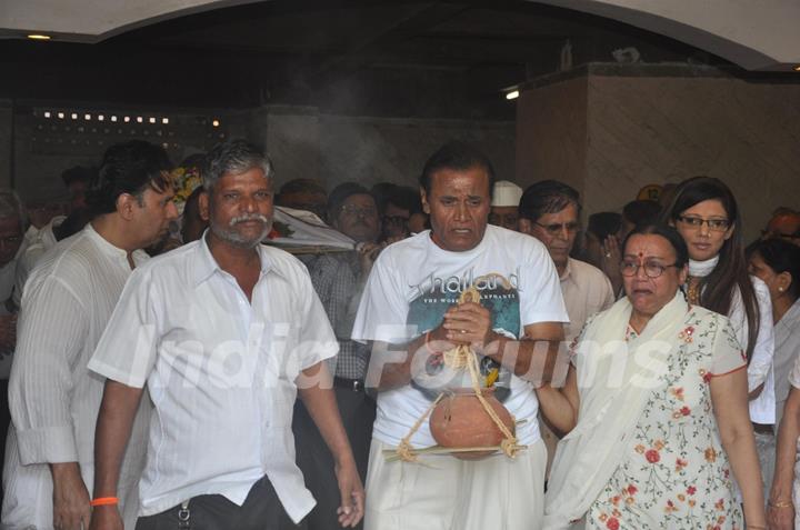 Veteran actress Nanda's funeral