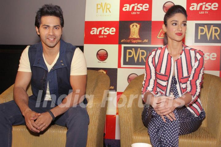 Varun and Ileana at the Press Conference to promote their upcoming film 'Main Tera Hero'