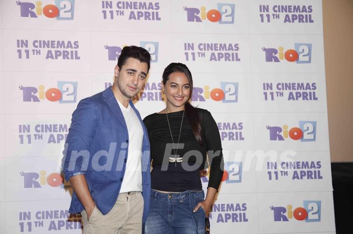 Imran and Sonakshi at the Trailer launch of film Rio 2