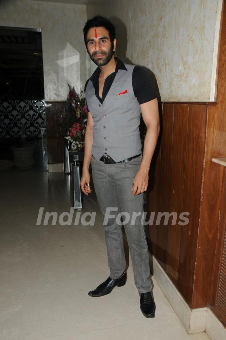 Sandip Soparkar at Designer Rohhit Verma's sister's birthday Party