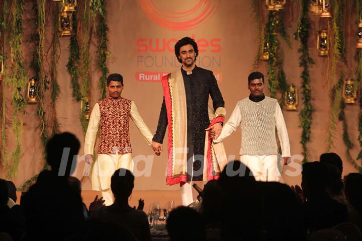 Kunal Kapoor was seen at Swades Foundation Fundraiser