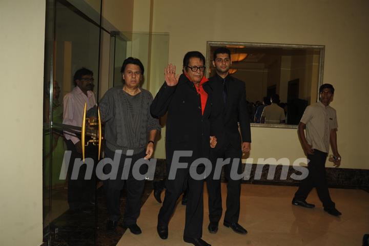 Manoj Kumar arrives at the Book launch of 'Prem Naam Hai Mera'