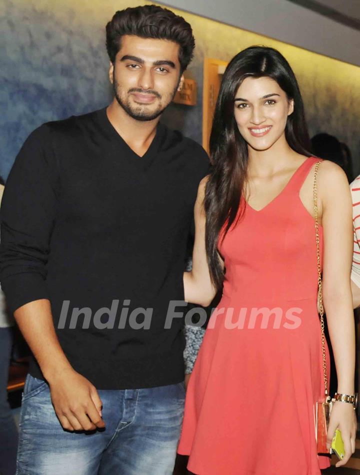 Arjun Kapoor and Kriti Sanon at the Special screening of 2 States