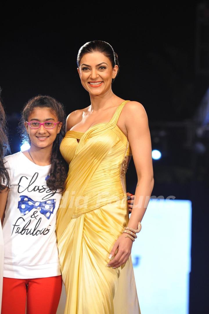 Sushmita Sen with her daughter Rene at the charity fashion show 'Ramp for Champs'