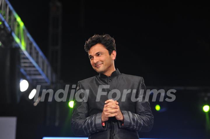 Vikas Khanna at the charity fashion show 'Ramp for Champs'