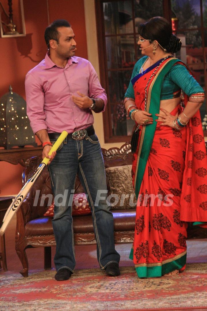 Virender Sehwag teaches bua to bat on Comedy Nights With Kapil