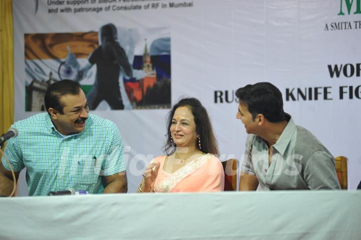 Launch of Smita Thackeray's NGO Mukti Foundation