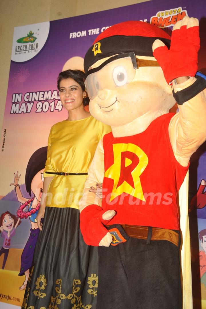 Kajol was seen at the Press conference of Mighty Raju Rio Calling