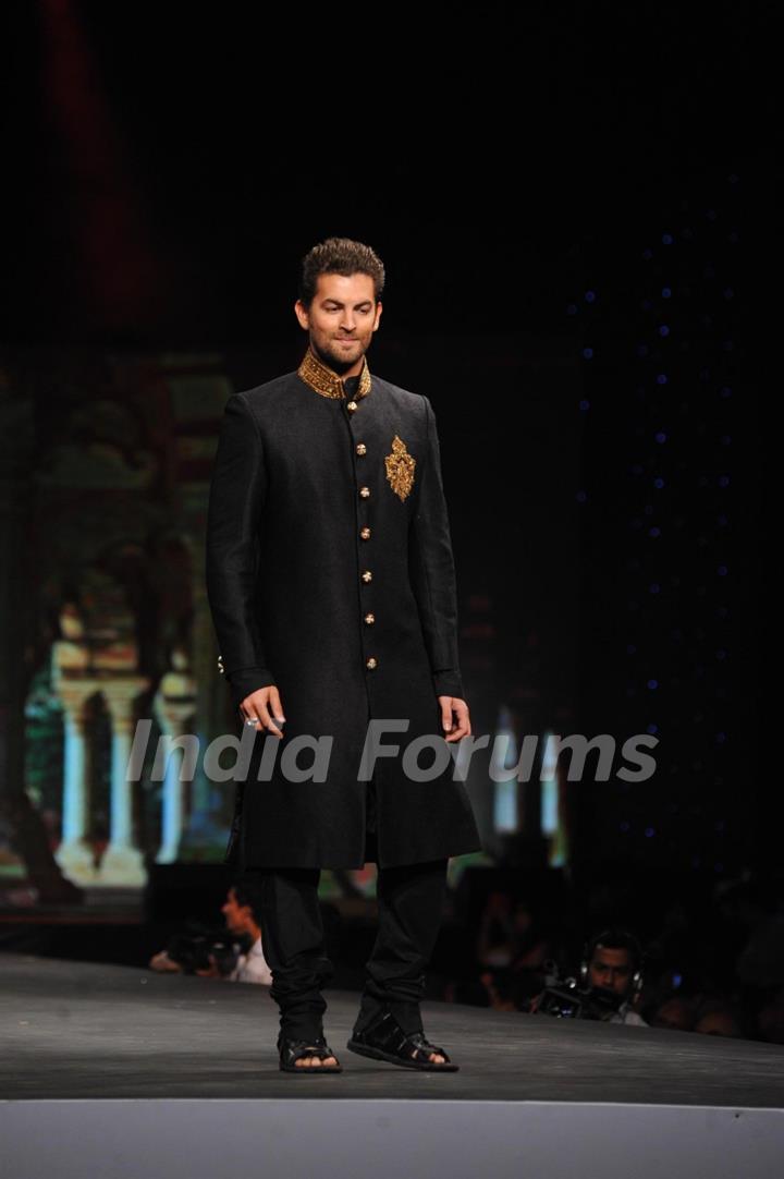 Neil Nitin Mukesh walked the ramp at the 'Caring with Style' fashion show at NSCI