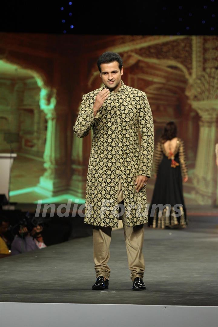 Rohit Roy was seen at the 'Caring with Style' fashion show at NSCI