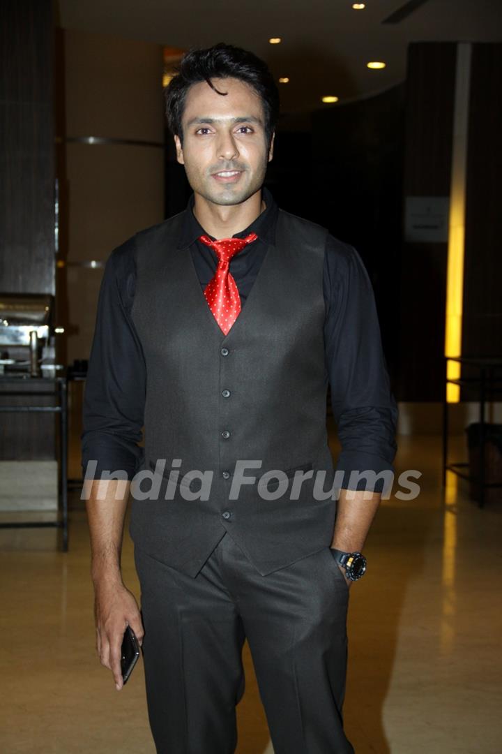 Iqbal Khan at the First look launch of Unforgettable