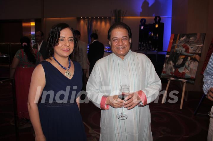 Anup Jalota at Sangeeta Babani's painting Exhibition