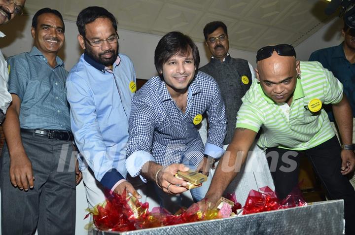 Vivek Oberoi was seen at Awareness campaign to declare a Tobacco Free BEST on World No Tobacco Day