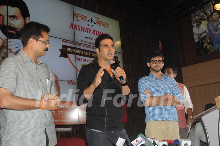 Akshay Kumar launches Women Safety Defence Centre