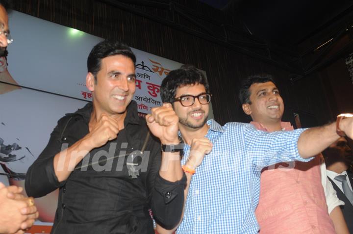 Akshay Kumar and Aditya Thackeray at the launch of Women Safety Defence Centre