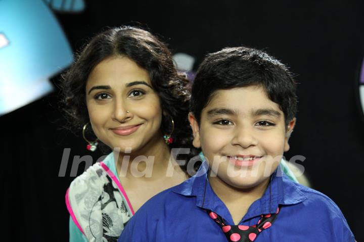 Vidya Balan and Sadhil Kapoor pose for a picture on Captain Tiao